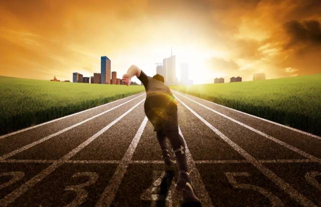 秀虽然开场 秀虽然开场