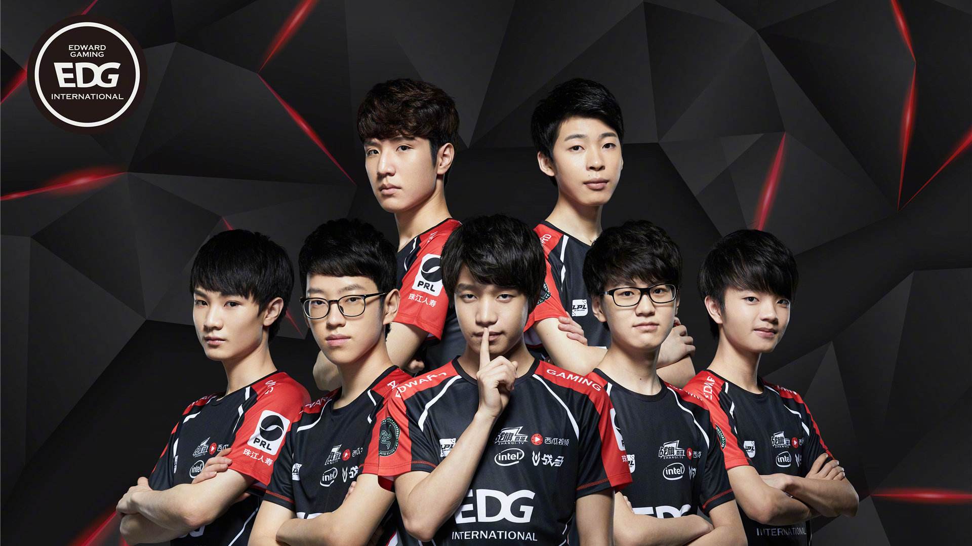 他偏爱三后 他偏爱三后