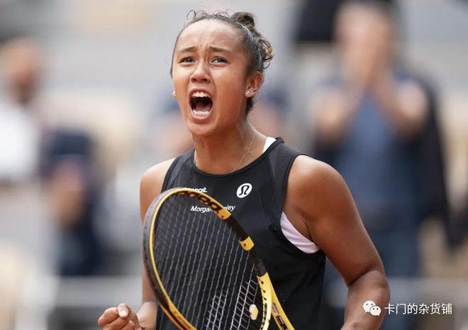 选手在牌桌 选手在牌桌